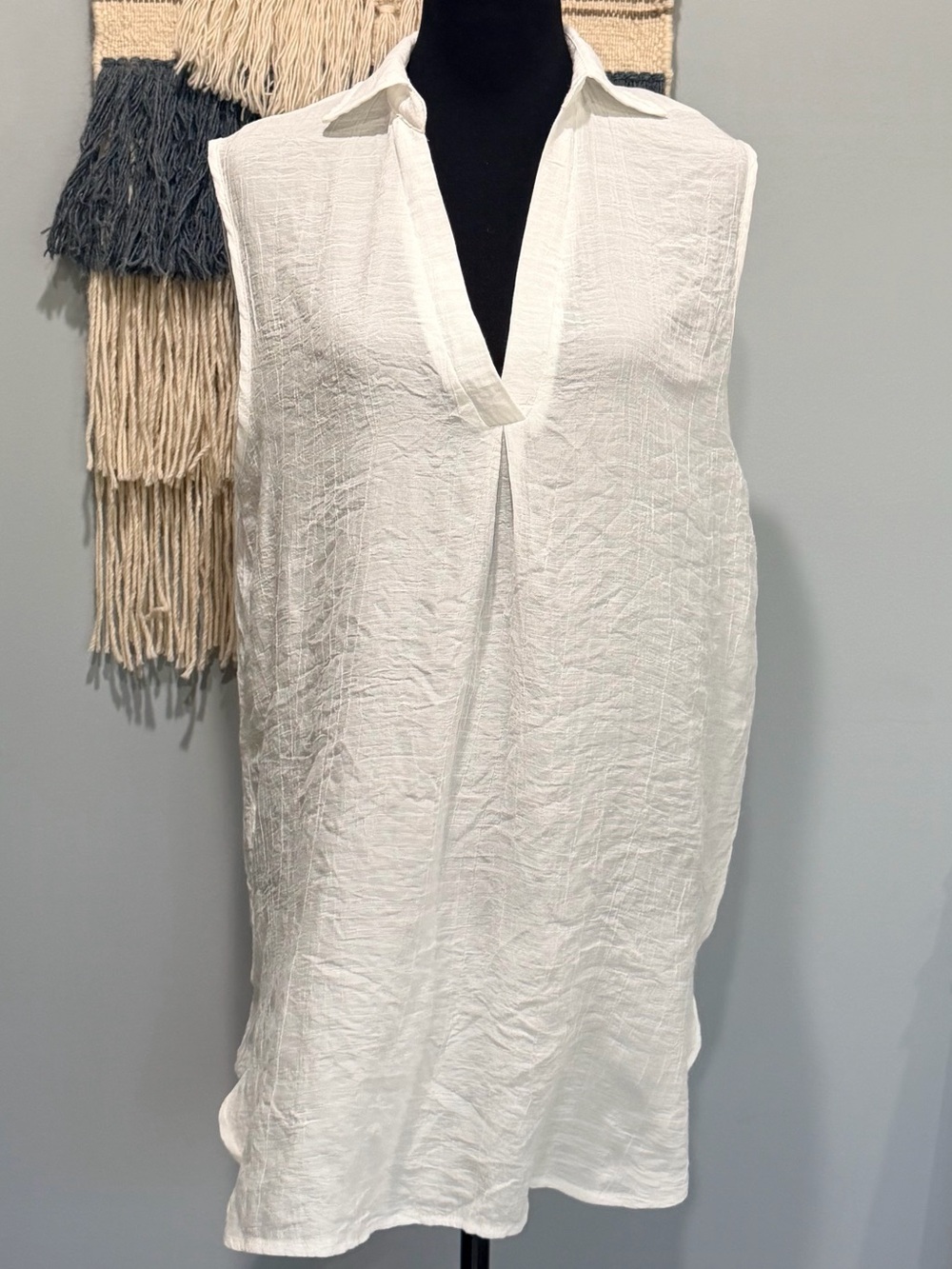White Crinkle Gauze Swim Cover Up Tunic Sleeveless Collared Beach Top Medium